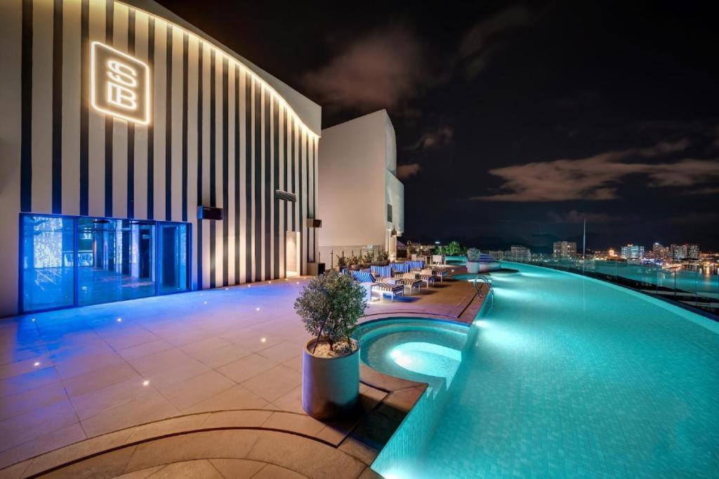 Oceandream Panorama Luxury Suites Nha Trang Exterior photo